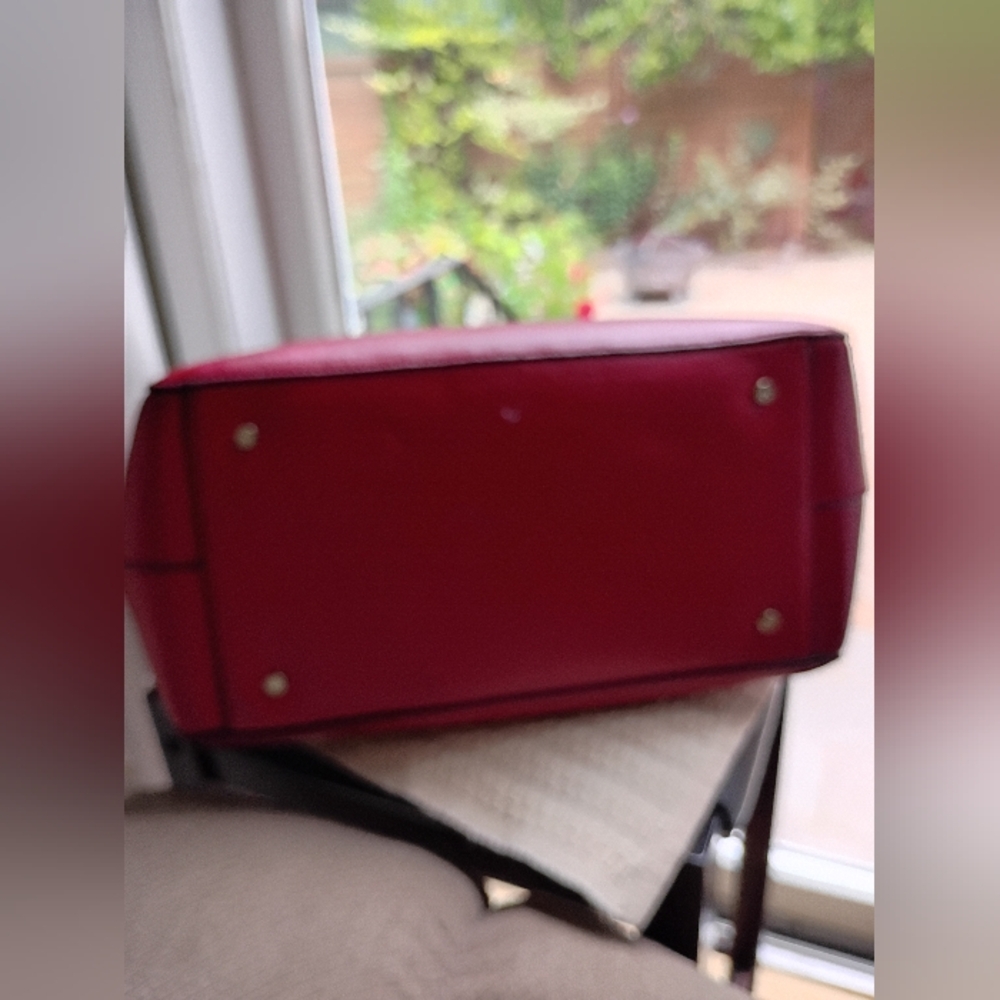 Tory Burch Leather Robinson Triple Zip Dome SatchelSKU 211143.God Conditio - Picture 3 of 10